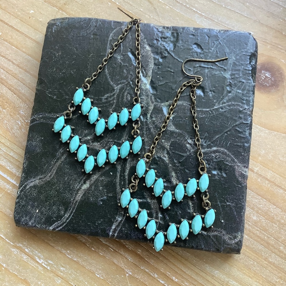 NWOT LUCKY BRAND Turquoise & Brushed Gold Chandelier Earrings
